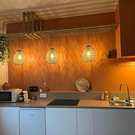 Apartament Prive, Vue Eglise, Plein Centre