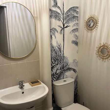 Apartament Prive, Vue Eglise, Plein Centre